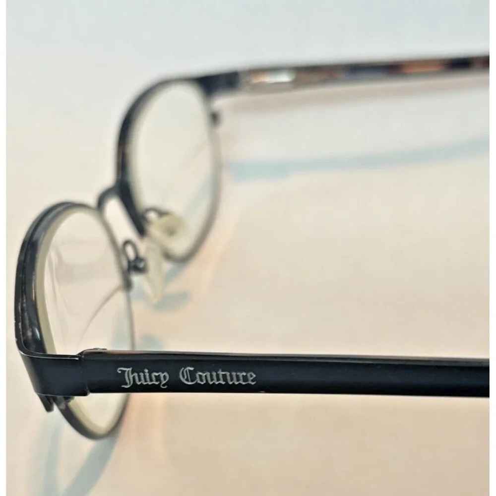 Juicy Couture please note